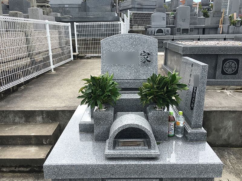 宝塔寺墓苑