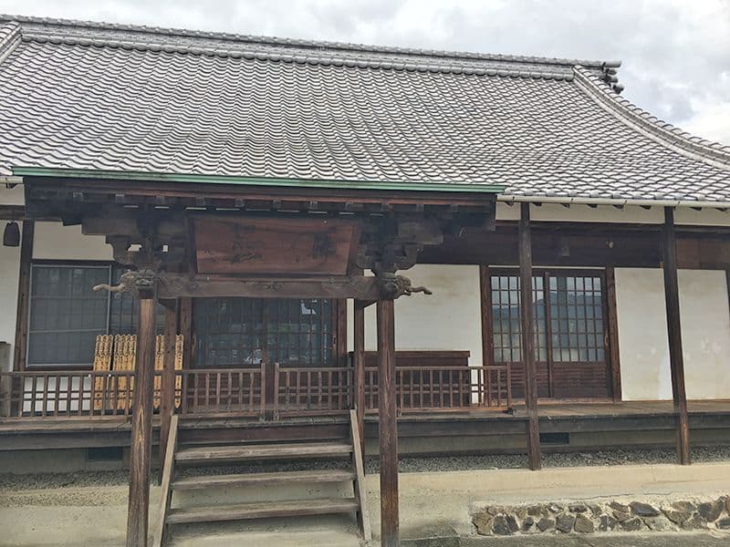 宝塔寺墓苑