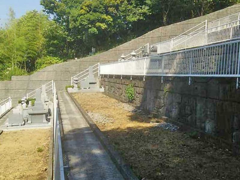 介良霊園