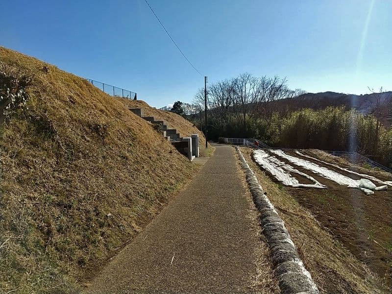 天王山墓園