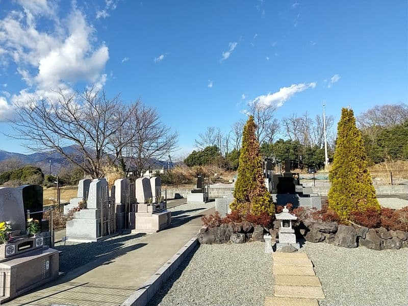 天王山墓園