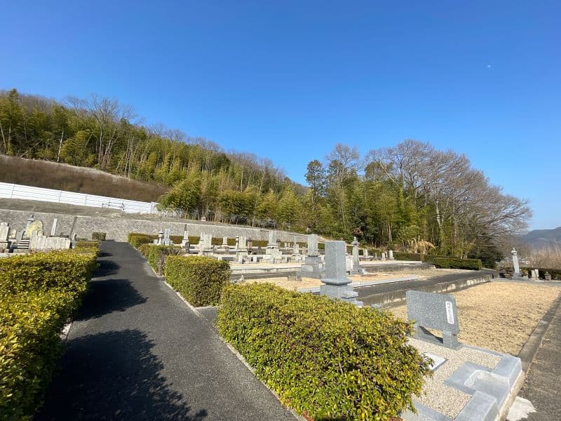岡山市営 塩納墓地