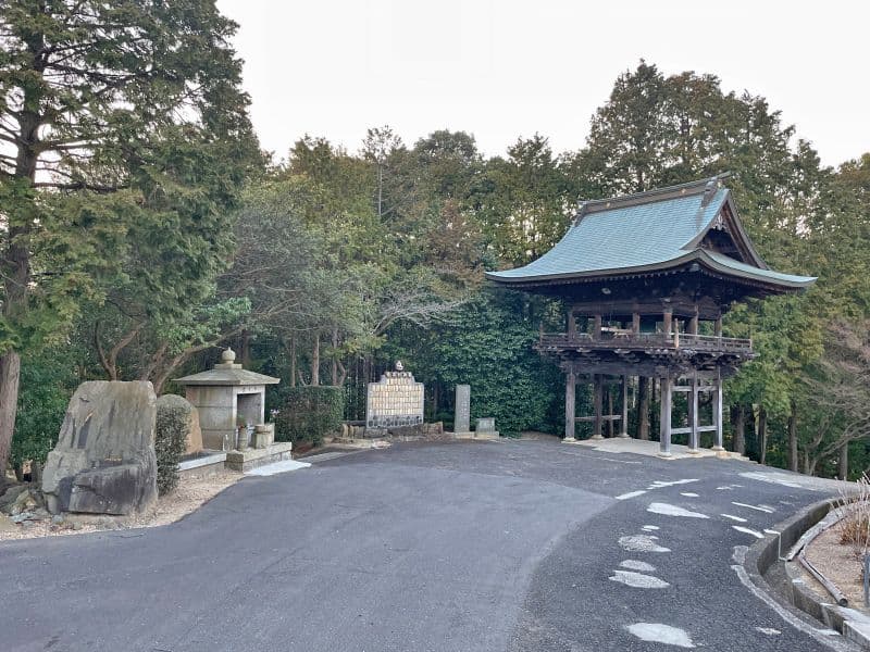 黒井山霊園