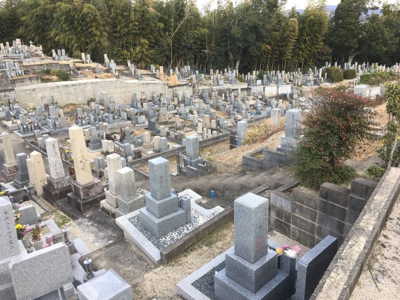 田辺地区墓地