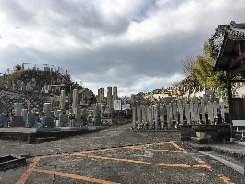 田辺地区墓地