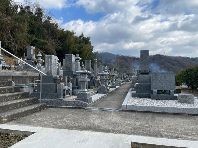 小田寺霊園