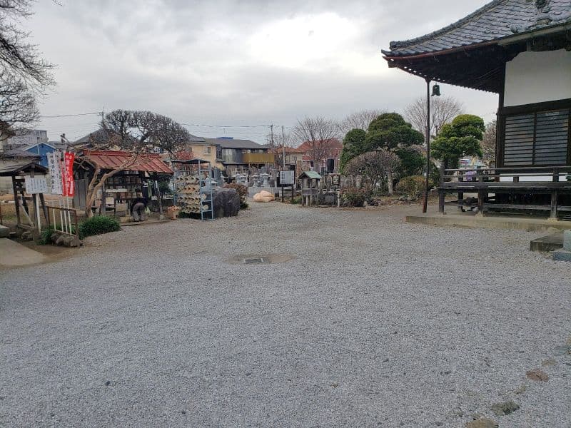 玉宝公園墓地