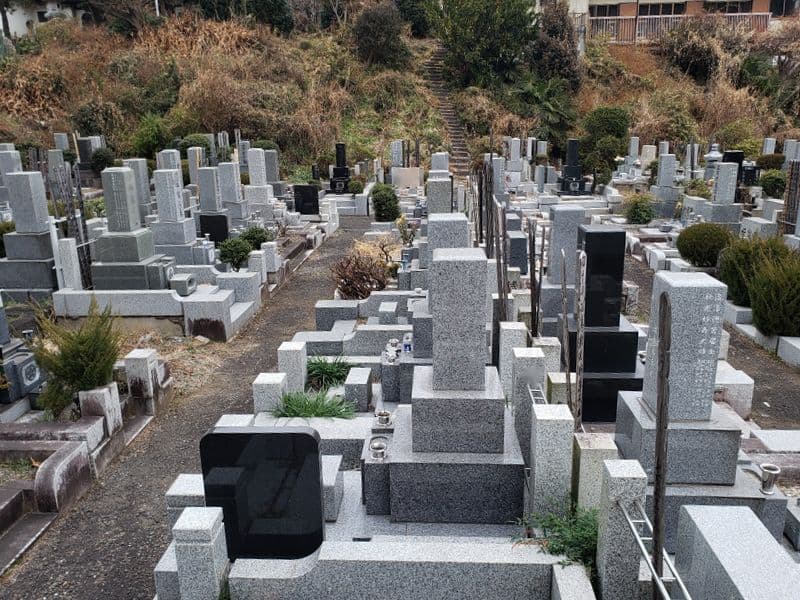 毛呂山霊園