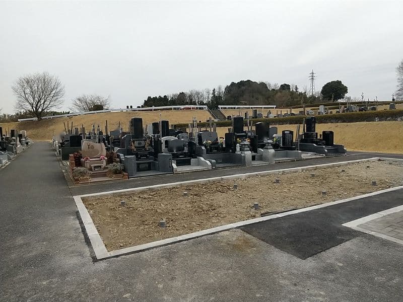富岡市営 富岡霊園
