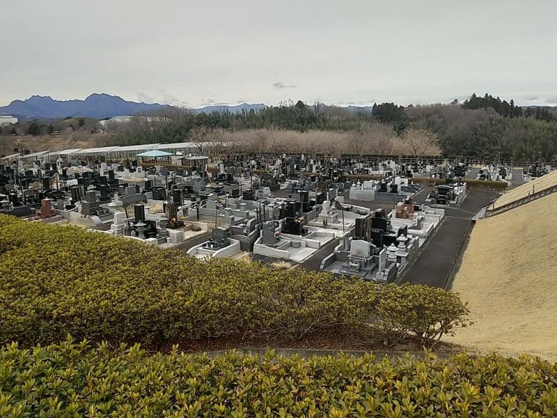 富岡市営 富岡霊園