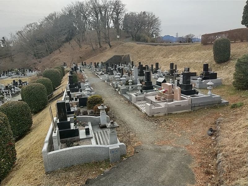 富岡市営 富岡霊園