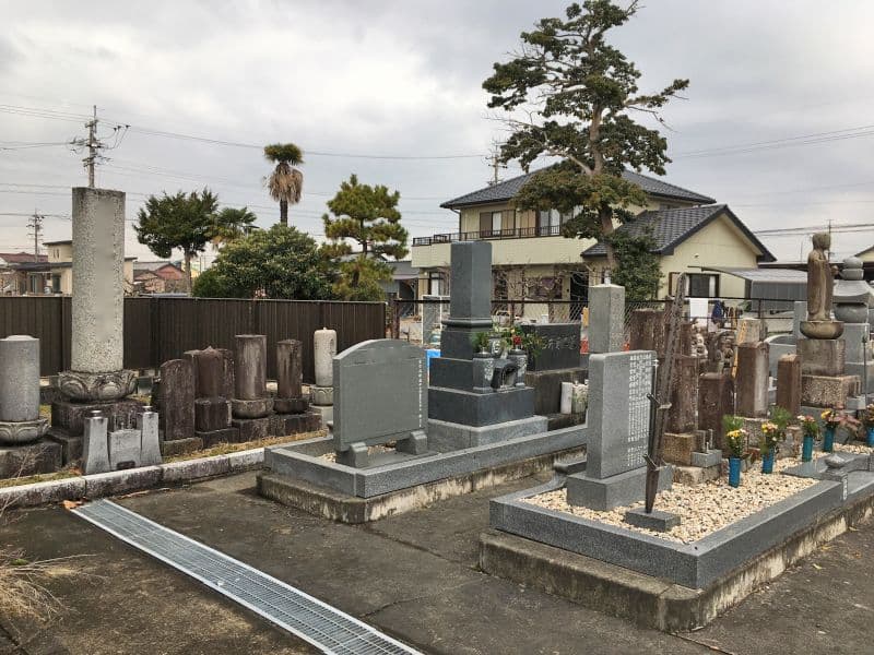 小松寺霊苑