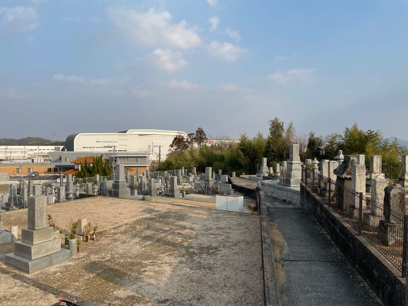 中帯江墓地