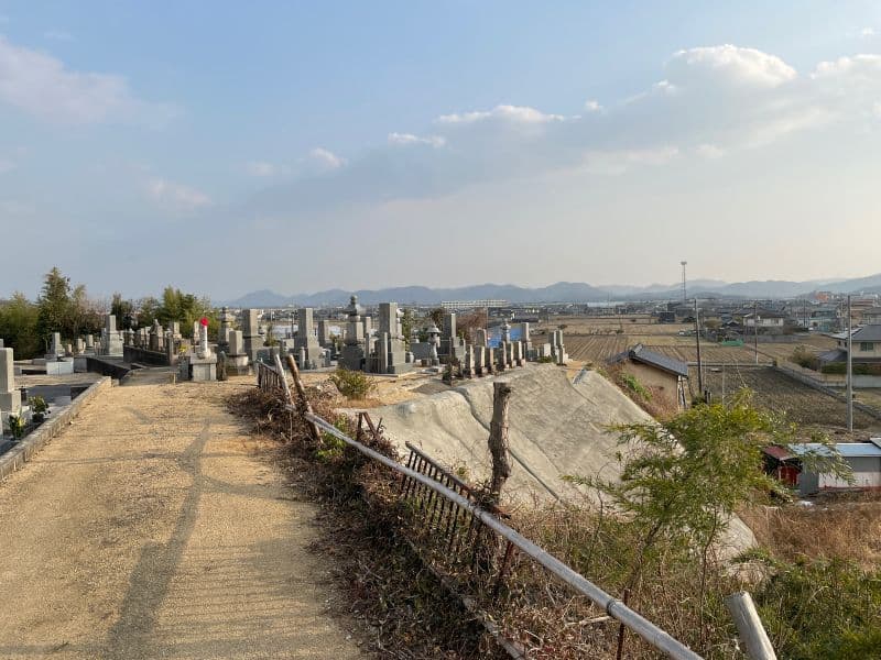 中帯江墓地