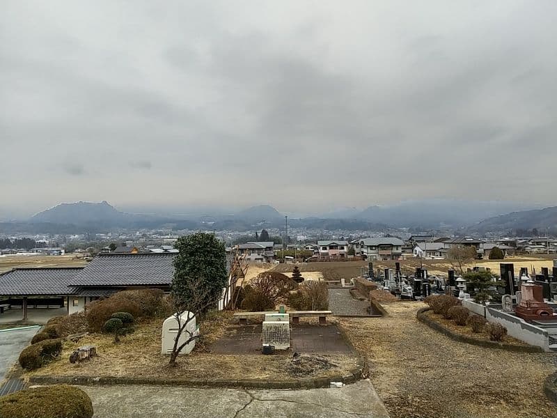 あがつま共同霊園