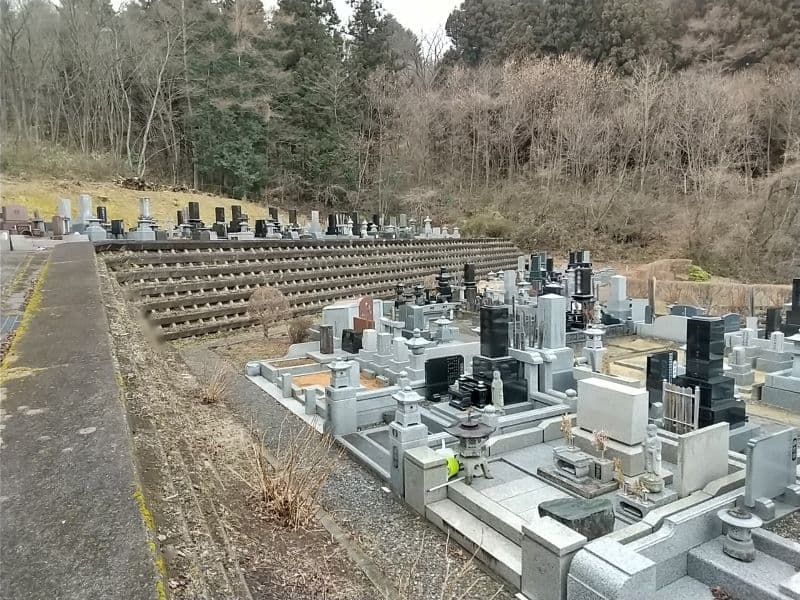 あがつま共同霊園