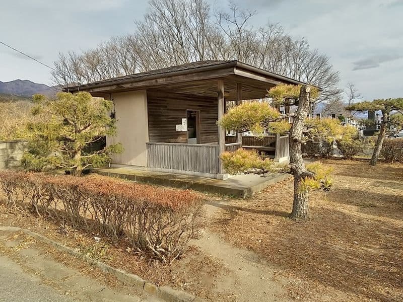 あづま共同霊園