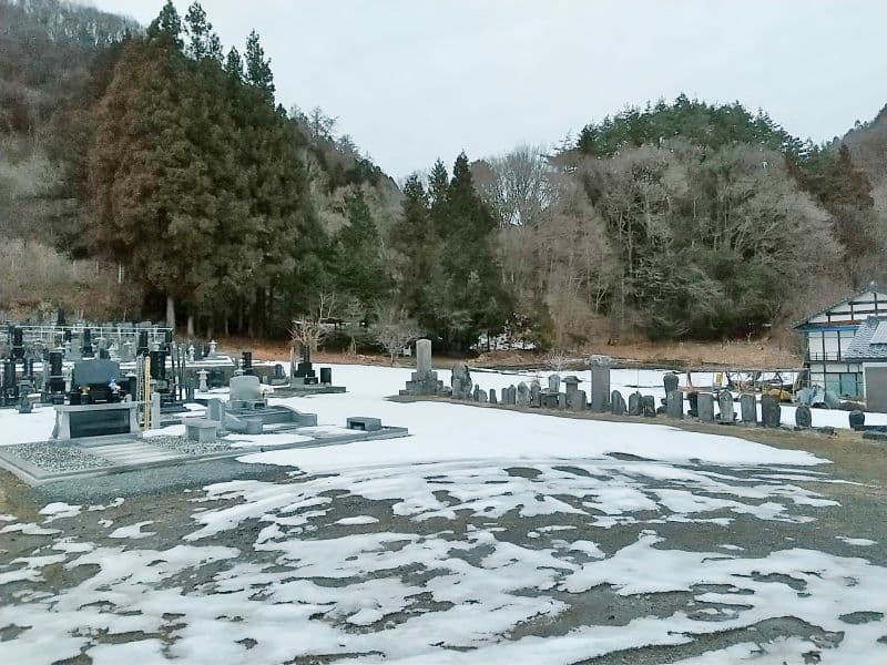 沼田市園原墓地