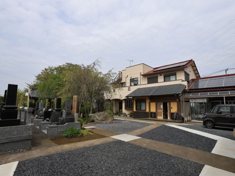 浄蓮寺蓮華廟