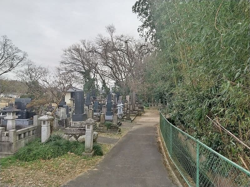 阿弥陀墓園