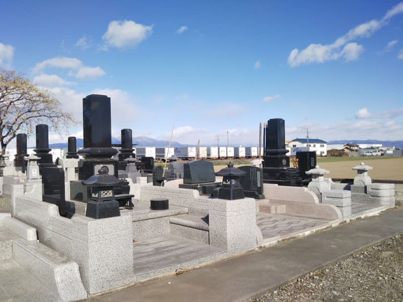 大利根霊殿