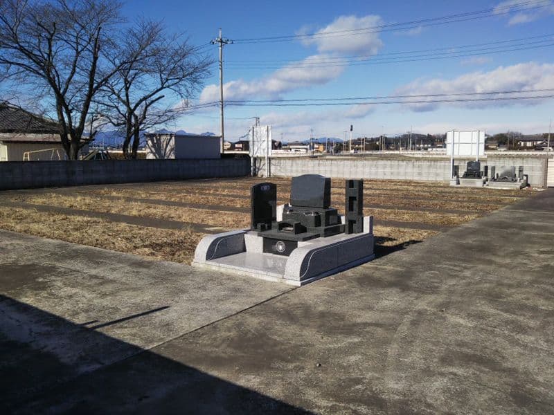 普門寺墓地