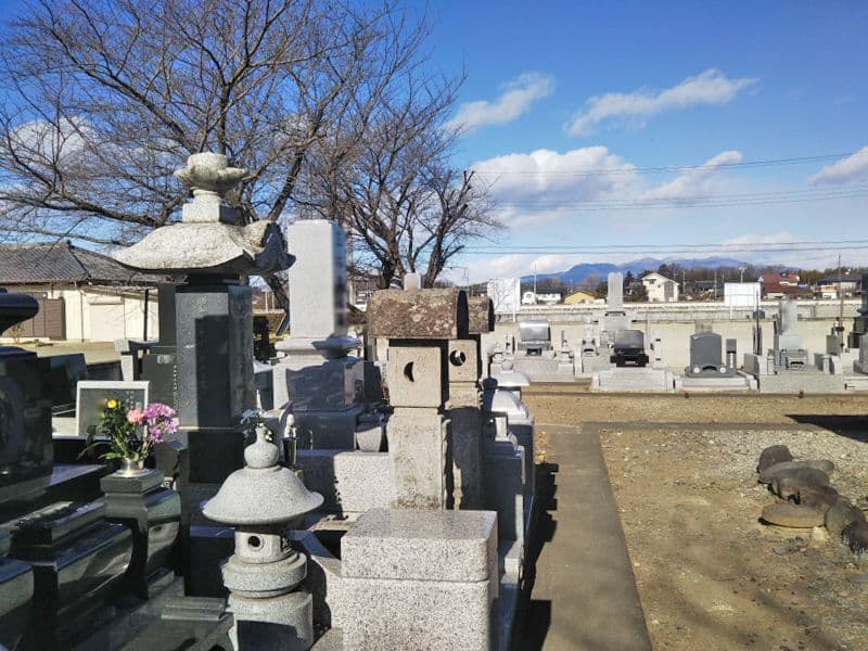 普門寺墓地