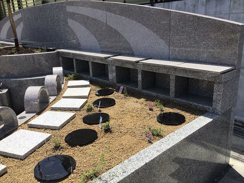 多聞院霊園