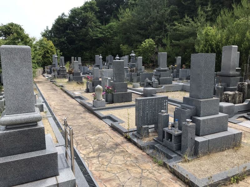 西江原霊園