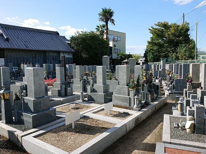 観音寺墓苑