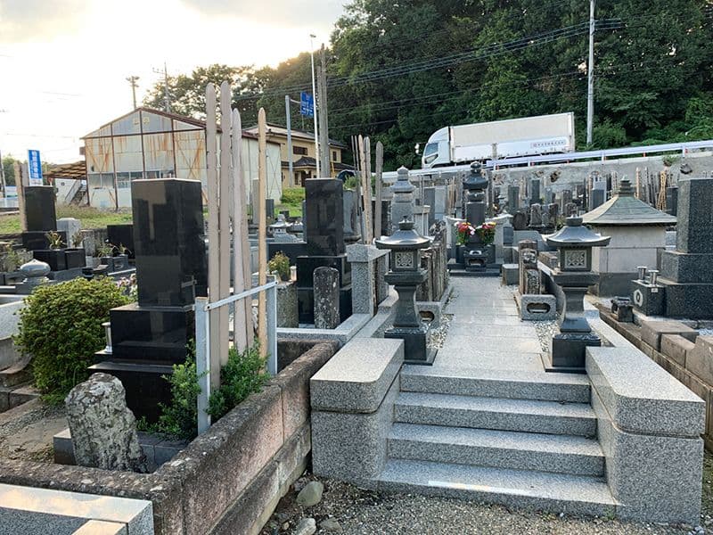 御所ノ内霊園