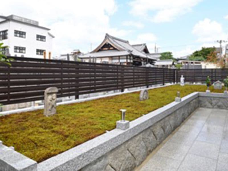 善想寺墓地