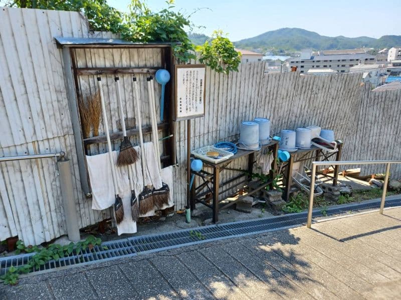西法寺墓地