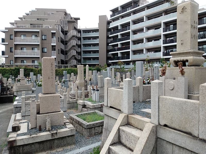 坪井墓地