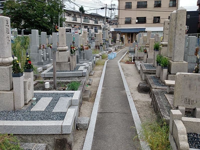 坪井共同墓地