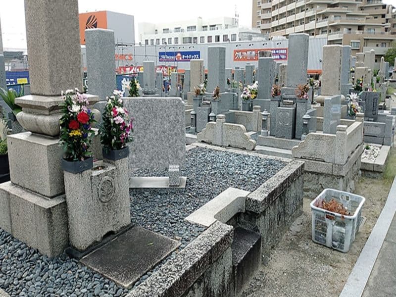 坪井共同墓地