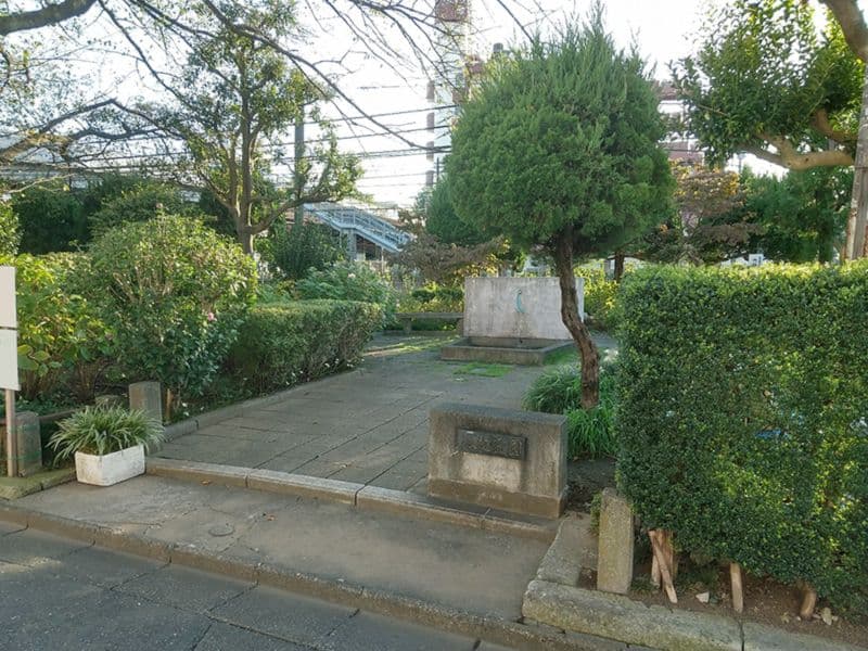 蕨市営 塚越霊園