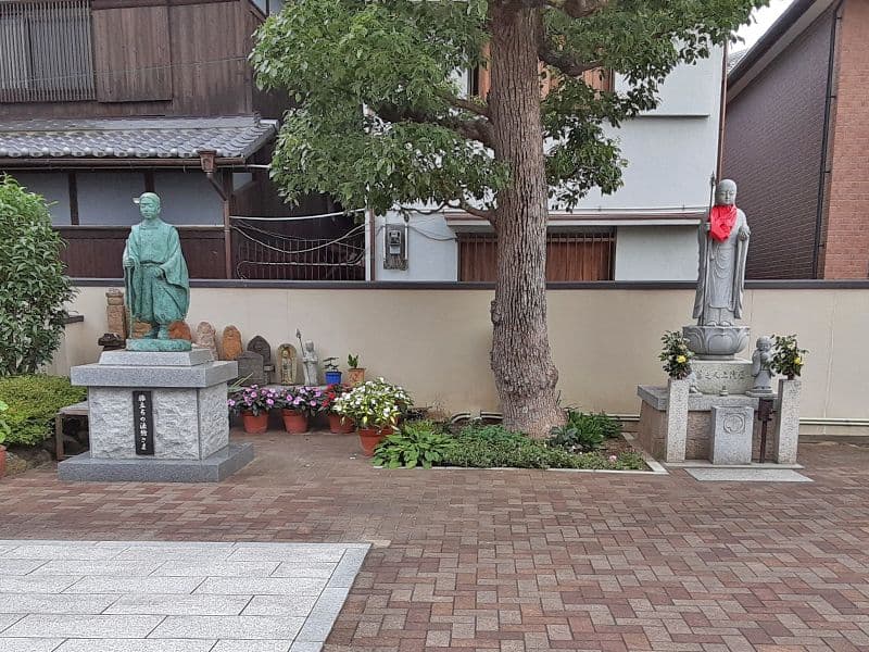 寳樹院霊園