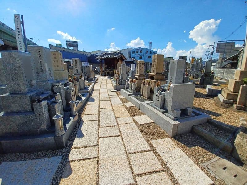 長田西墓地