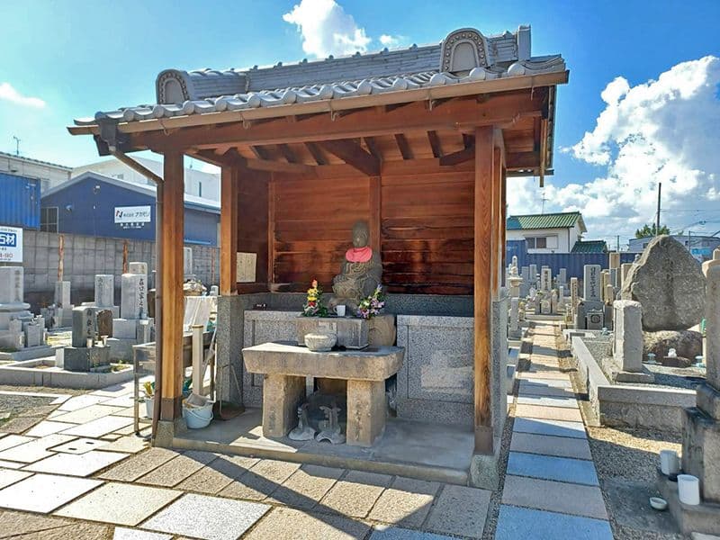 長田西墓地
