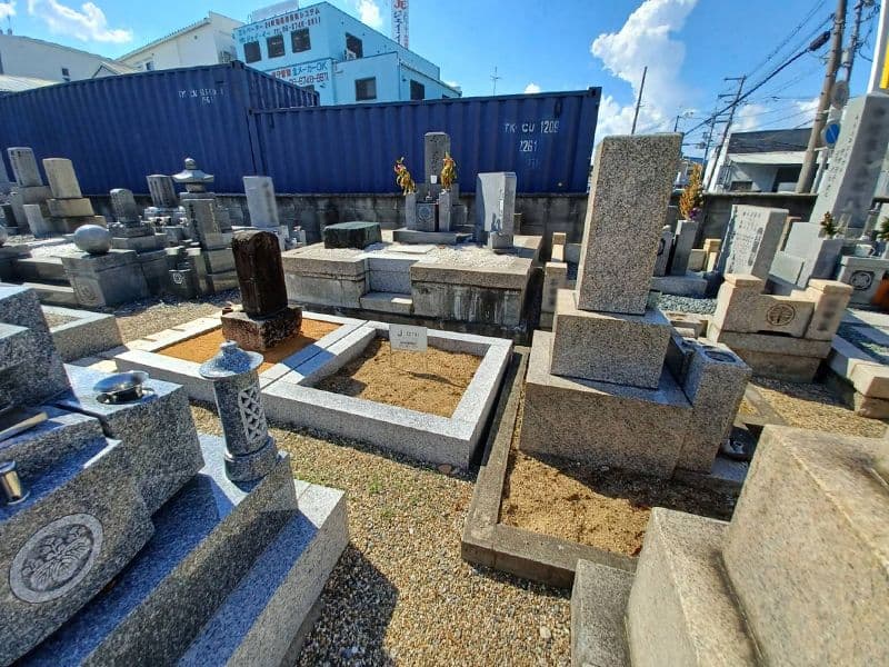 長田西墓地