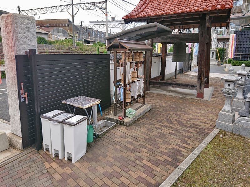 久蔵寺境内墓苑