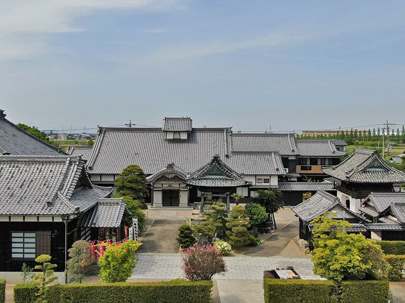 弥勒寺墓苑