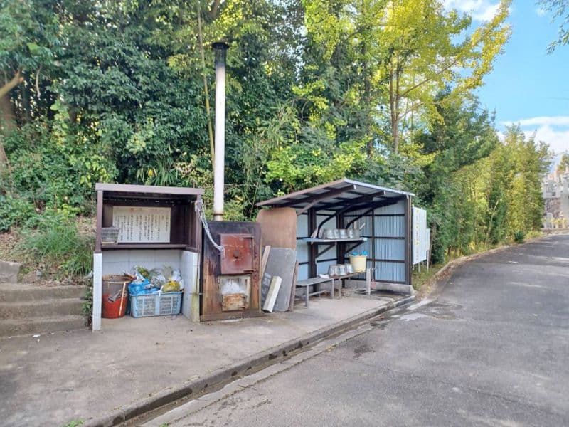 極楽寺墓地