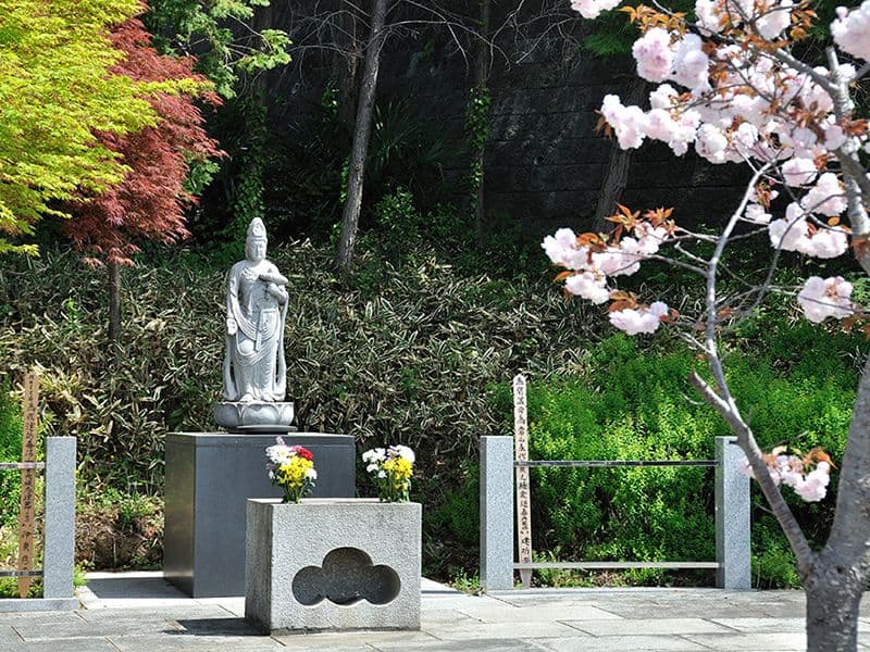 将来も安心の「永代供養墓」
