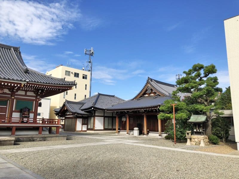 富光寺墓地