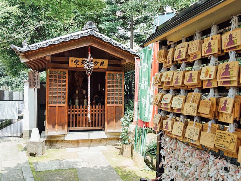 源覚寺墓苑