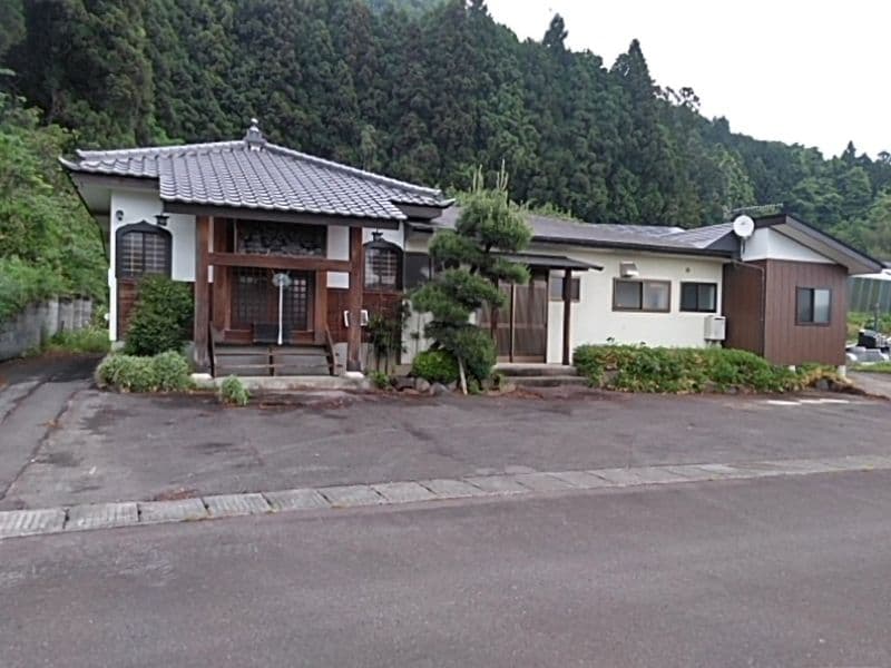 うぐいす霊園