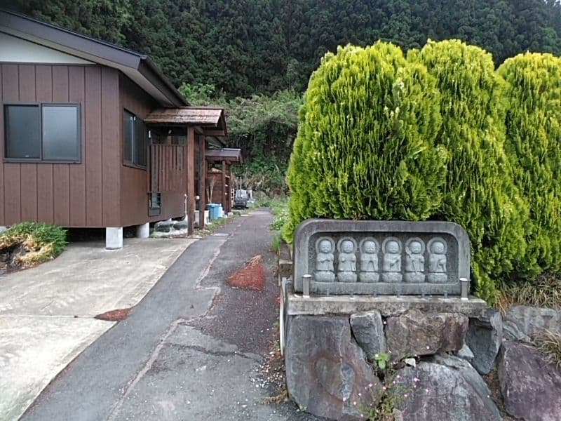 うぐいす霊園