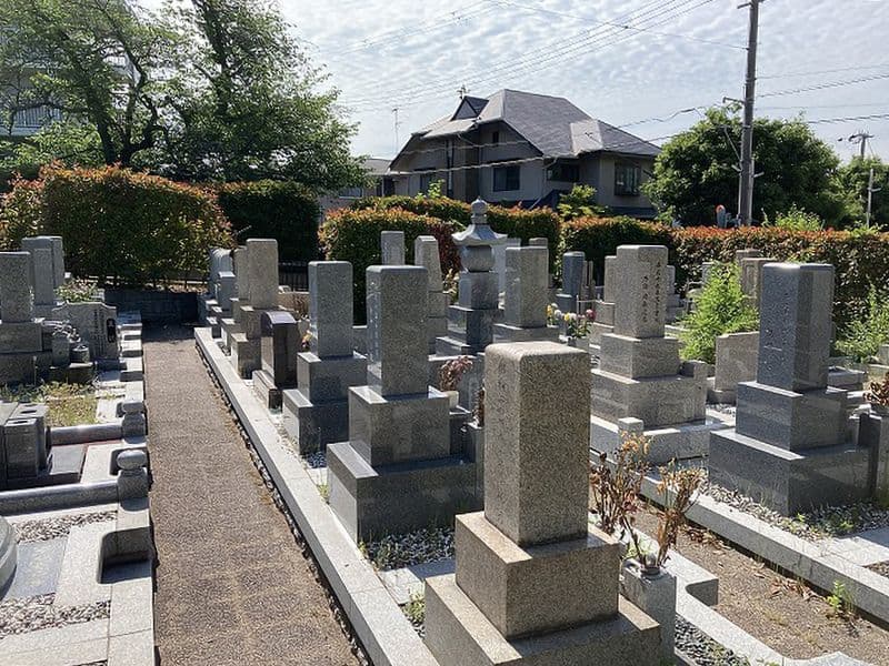 郡家東墓地